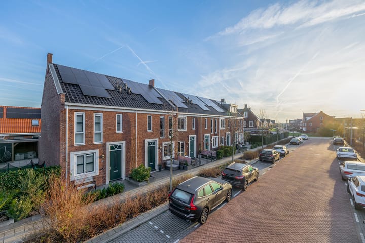 Foto 27 van Kneuterdijkstraat 11