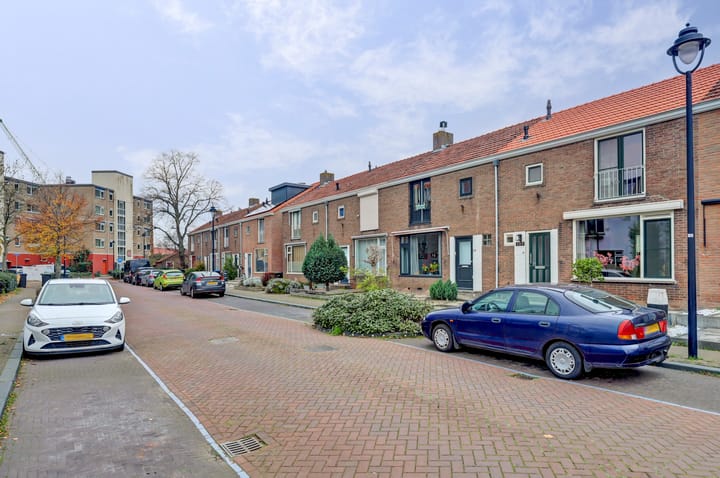 Foto 30 van Lindelaan 137