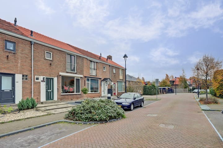 Foto 31 van Lindelaan 137