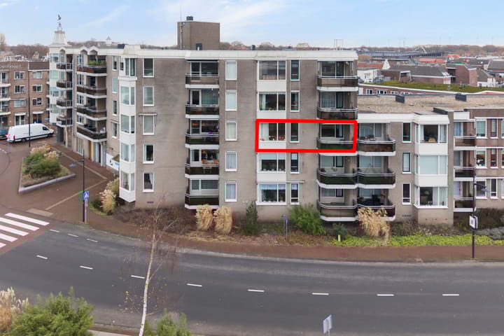 Foto 1 van Stationsplein 35