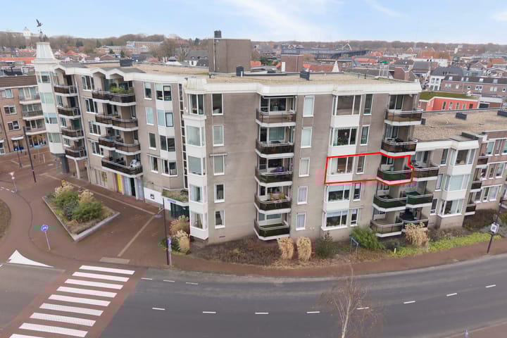 Foto 5 van Stationsplein 35