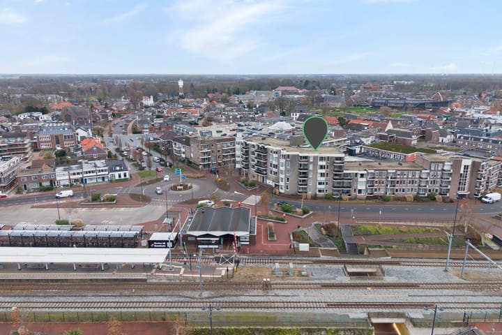 Foto 6 van Stationsplein 35