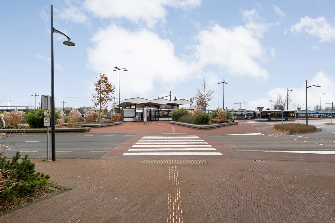 Foto 7 van Stationsplein 35