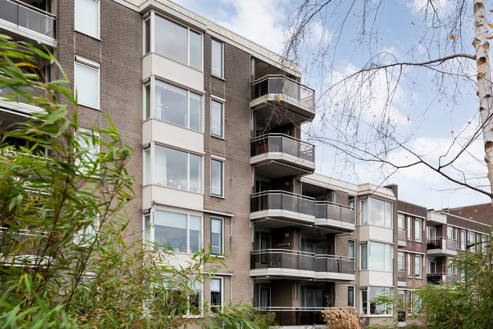 Foto 9 van Stationsplein 35