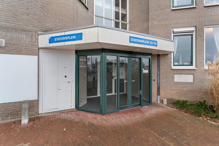 Foto 10 van Stationsplein 35