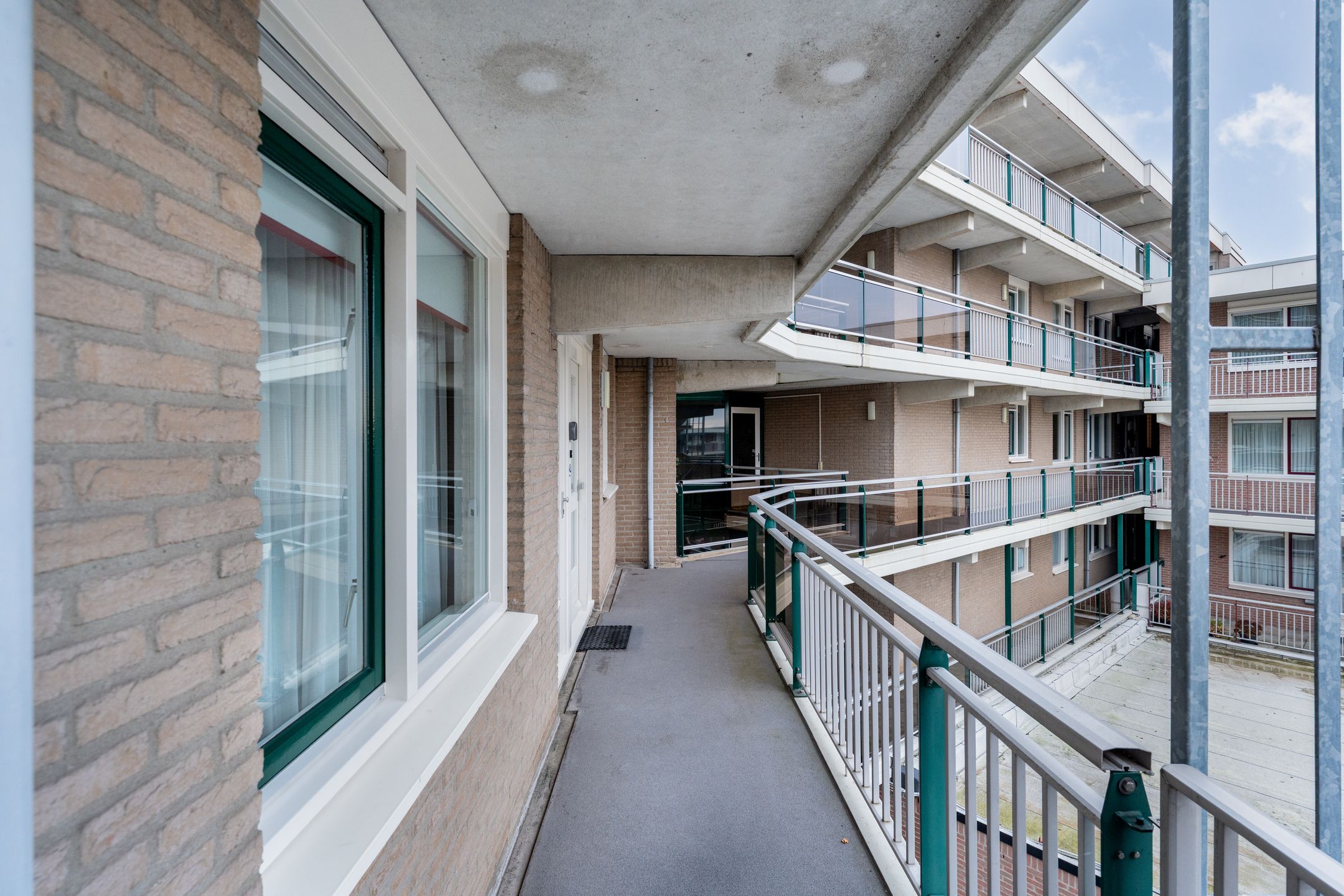 Foto 15 van Stationsplein 35