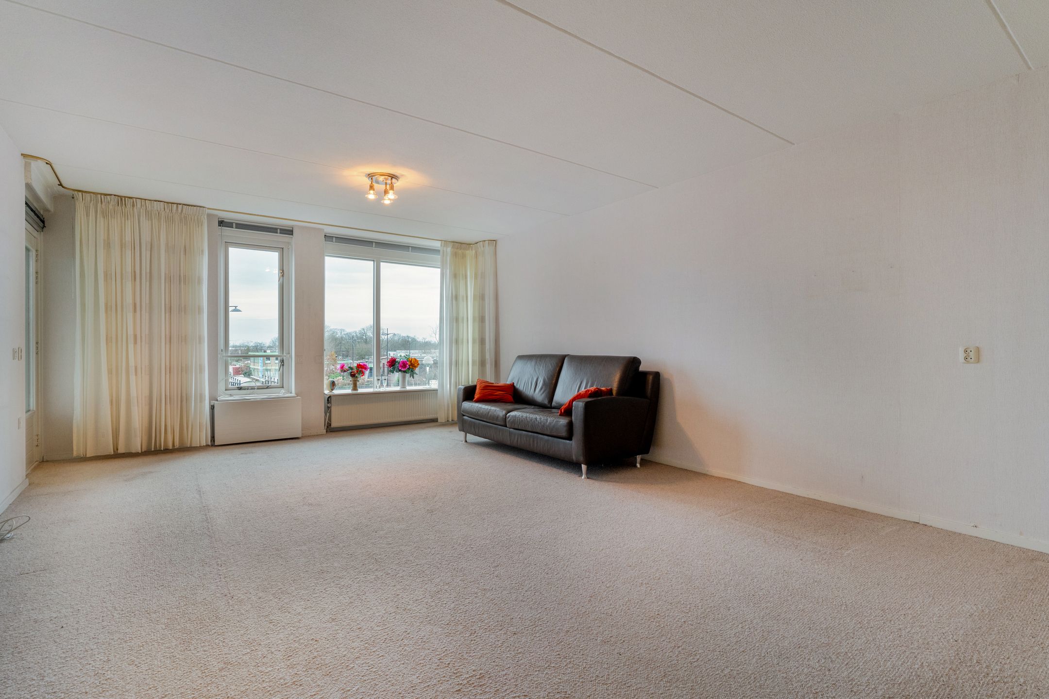 Foto 21 van Stationsplein 35