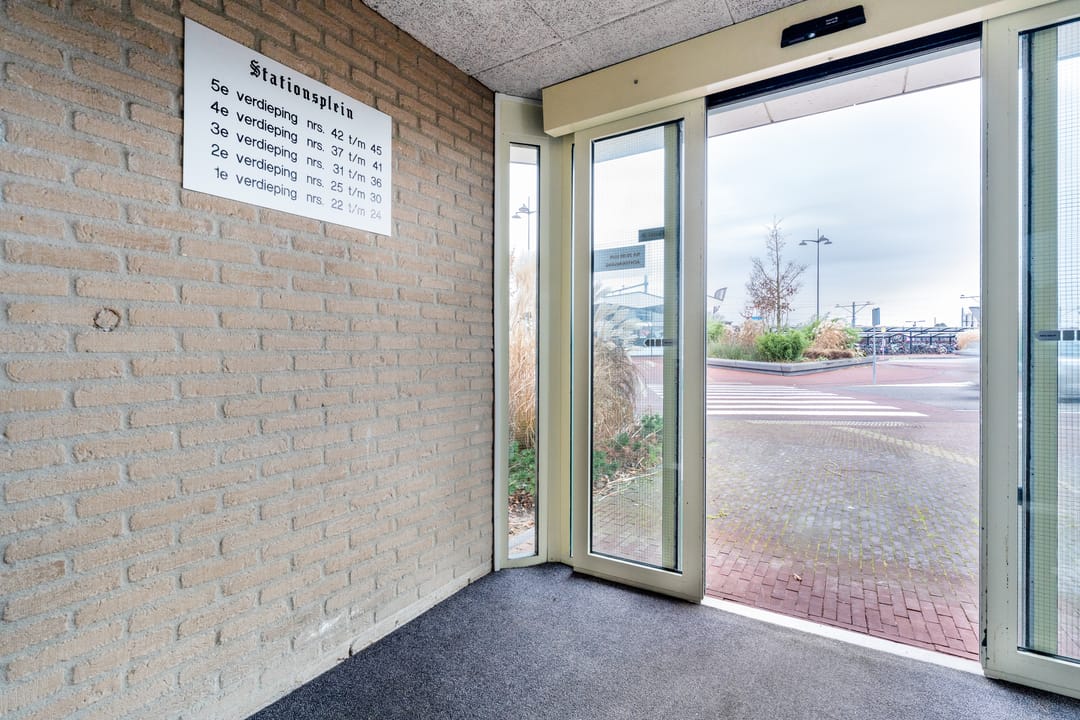 Foto 41 van Stationsplein 35
