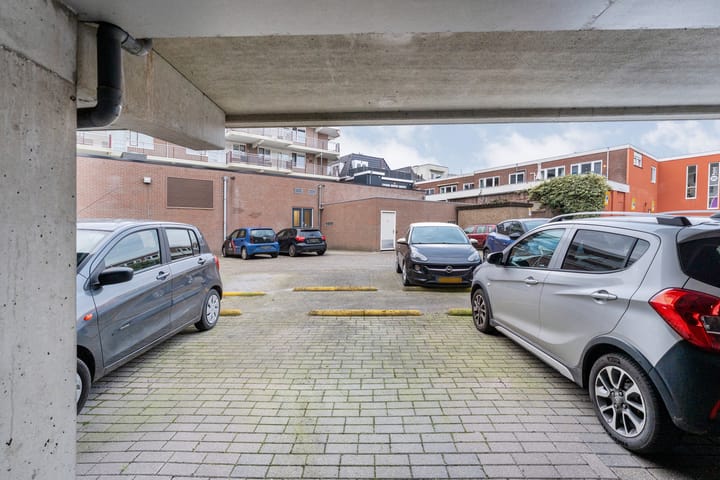 Foto 43 van Stationsplein 35