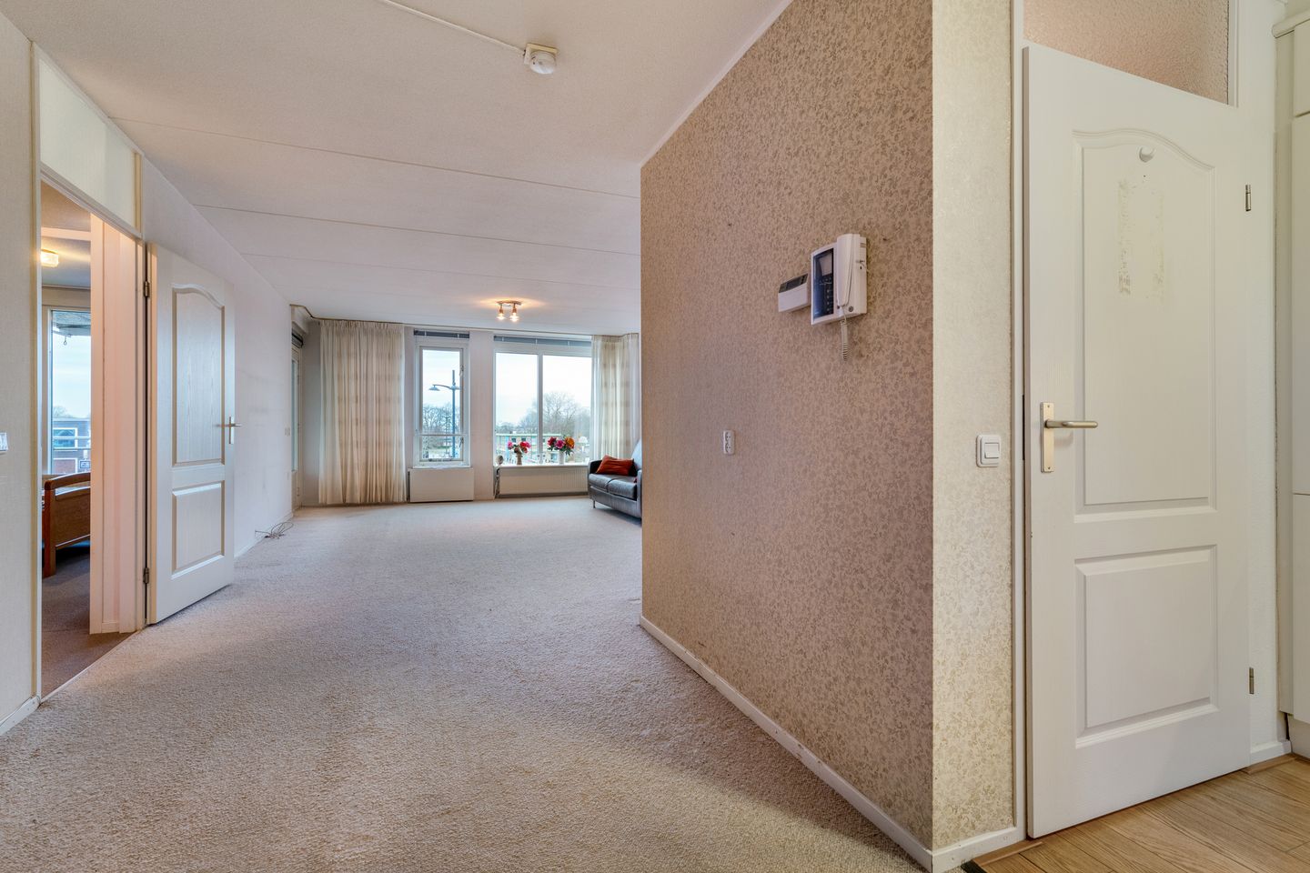 Foto 19 van Stationsplein 35