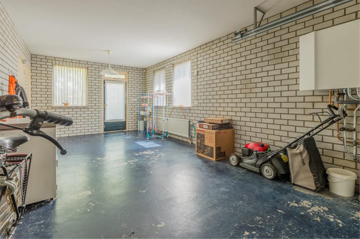 Foto 33 van De Scheifelaar 227