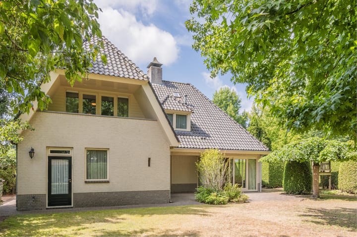 Foto 61 van De Scheifelaar 227