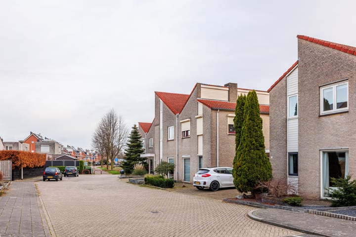 Photo 33 of Langakkers 35