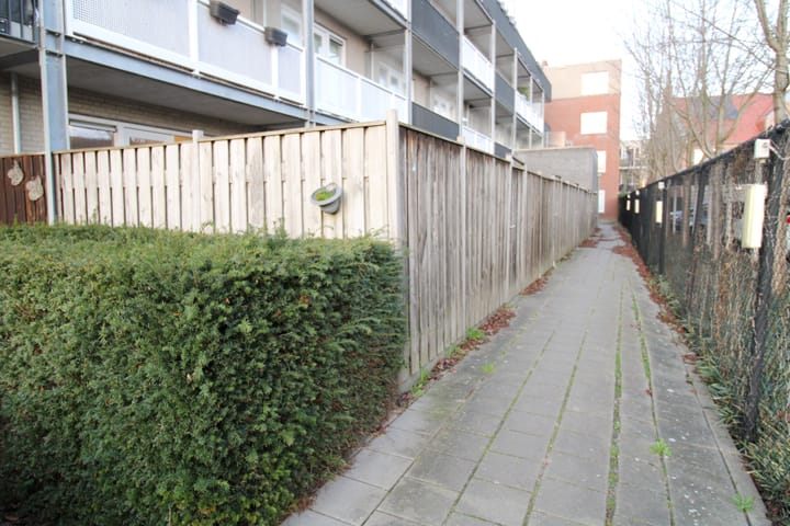 Photo 22 of Carmelietenstraat-oost 2-G