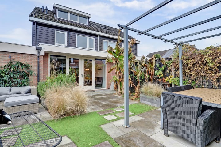 Foto 33 van Kamille 10