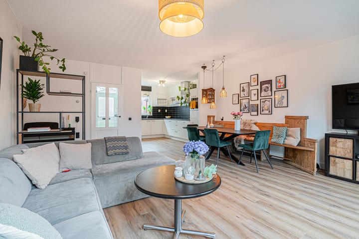 Foto 10 van Amkemaheerd 268