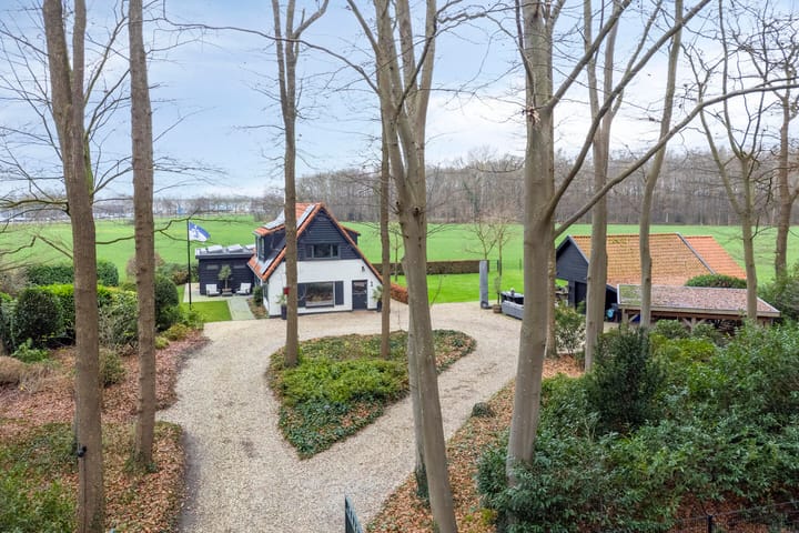 Foto 2 van Ruwinkelseweg 1