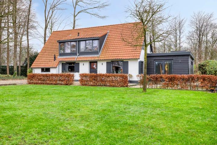 Foto 8 van Ruwinkelseweg 1