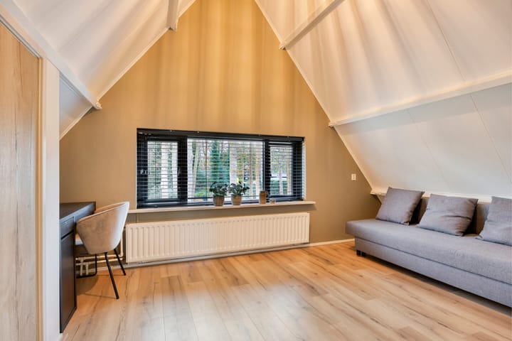 Foto 42 van Ruwinkelseweg 1