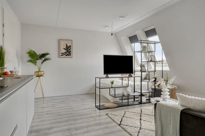 Photo 6 of Turfberg 77