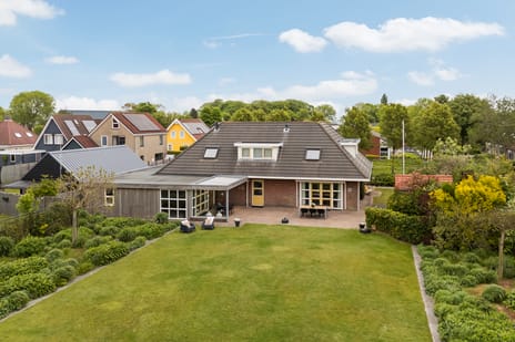 Wallinga's-trije 12 tertiary image