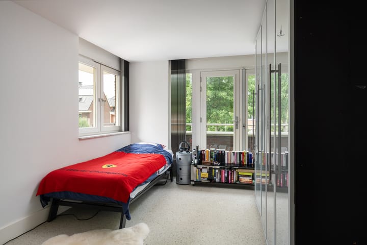 Foto 41 van Bourbonhof 25