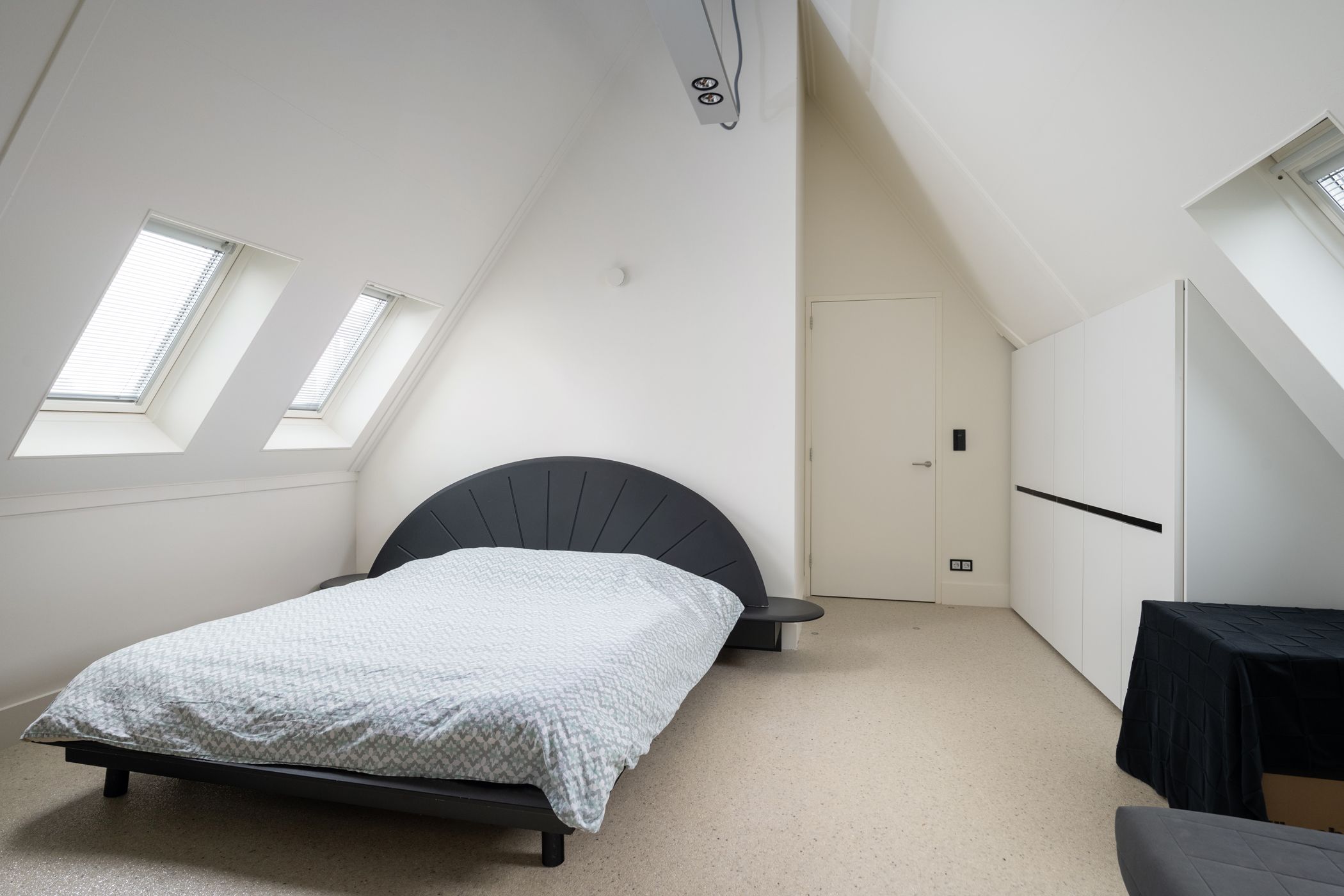 Foto 48 van Bourbonhof 25