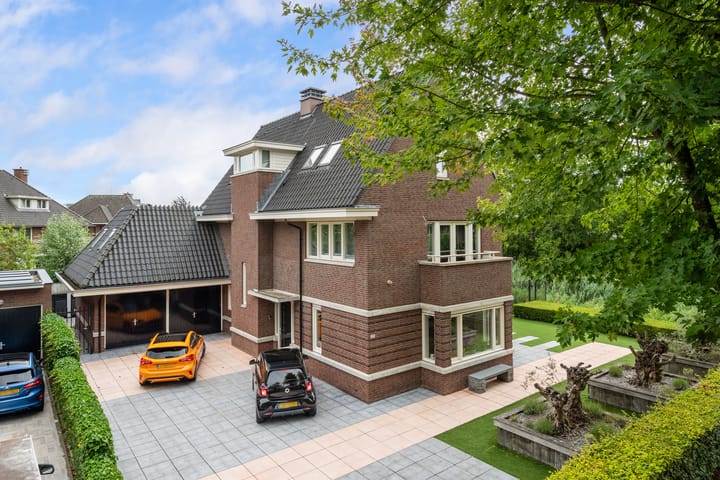 Foto 55 van Bourbonhof 25