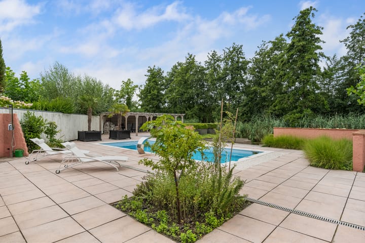 Foto 67 van Bourbonhof 25