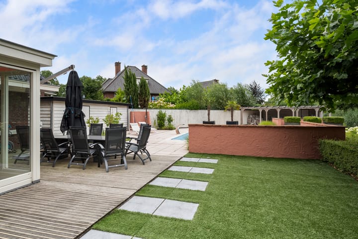 Foto 79 van Bourbonhof 25