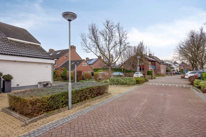 Foto 3 van Bisschop Eraclesplein 29