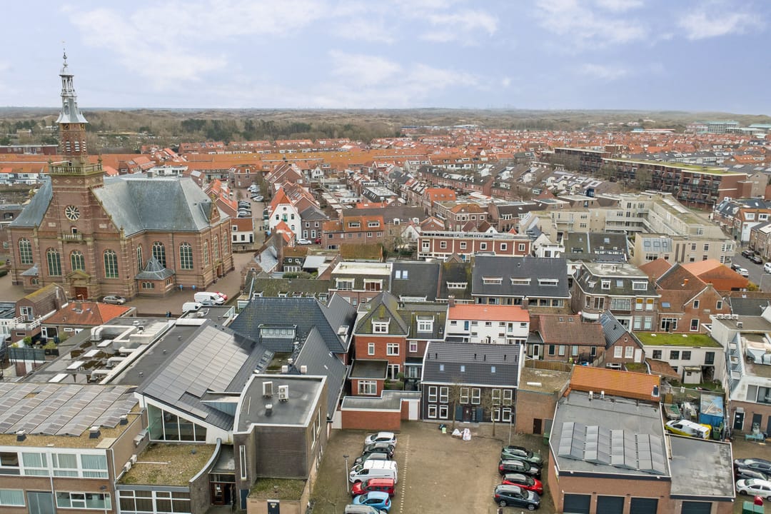 Foto 22 van Voorstraat 66-A