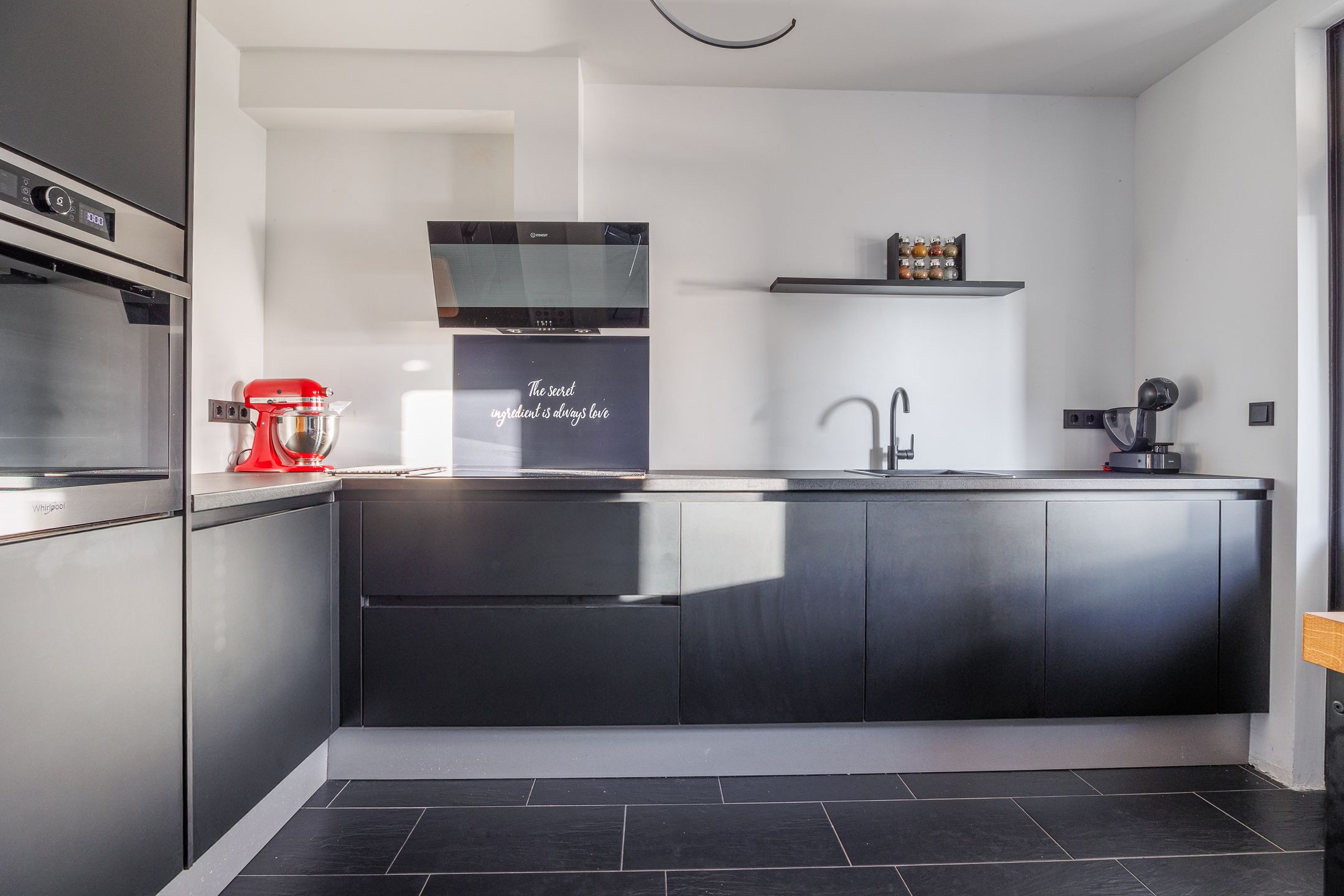 Photo 3 of Anemoonstraat 6