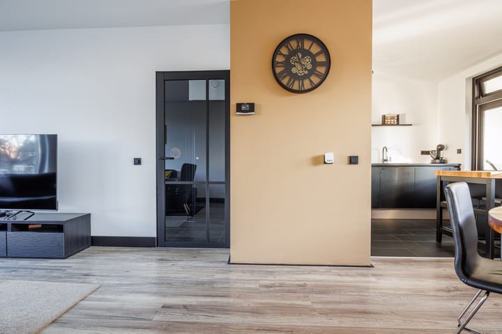 Photo 15 of Anemoonstraat 6