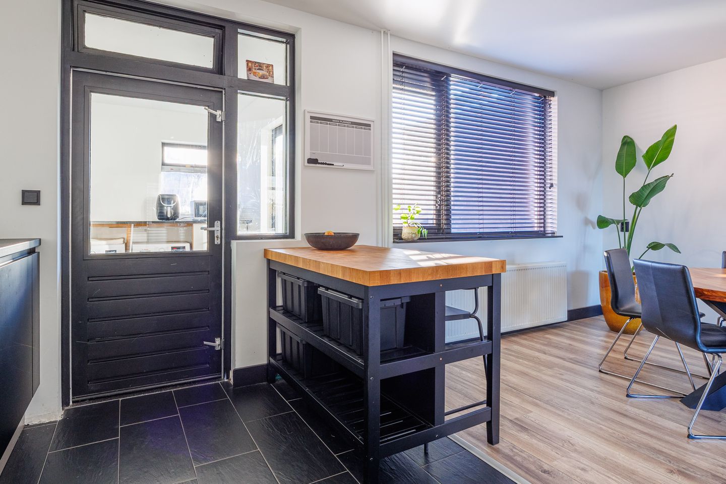 Photo 19 of Anemoonstraat 6