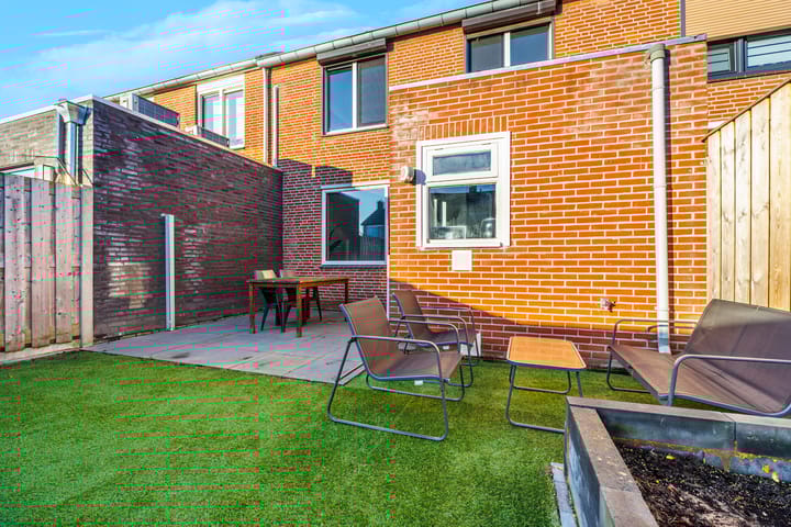 Photo 40 of Anemoonstraat 6