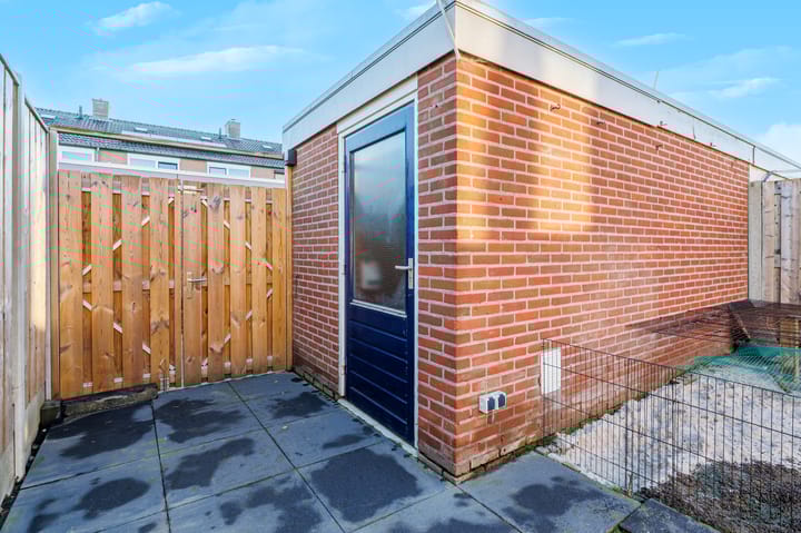 Photo 44 of Anemoonstraat 6