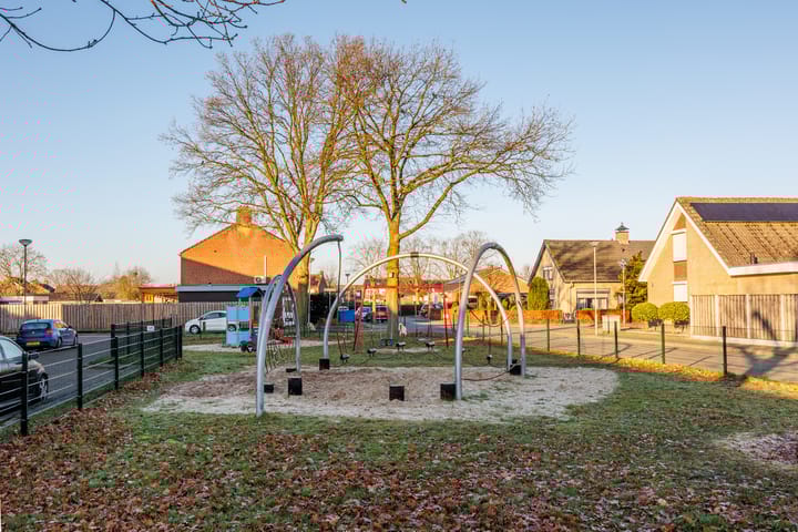 Photo 45 of Anemoonstraat 6