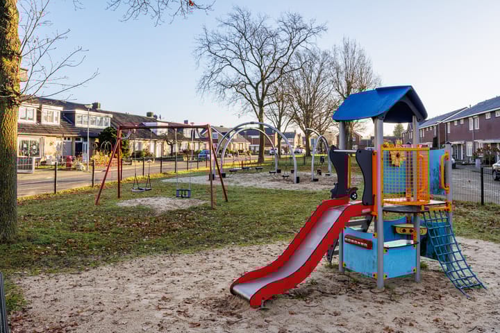 Photo 47 of Anemoonstraat 6