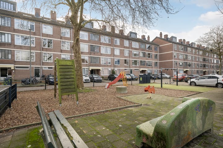 Foto 38 van Royaardsplein 94