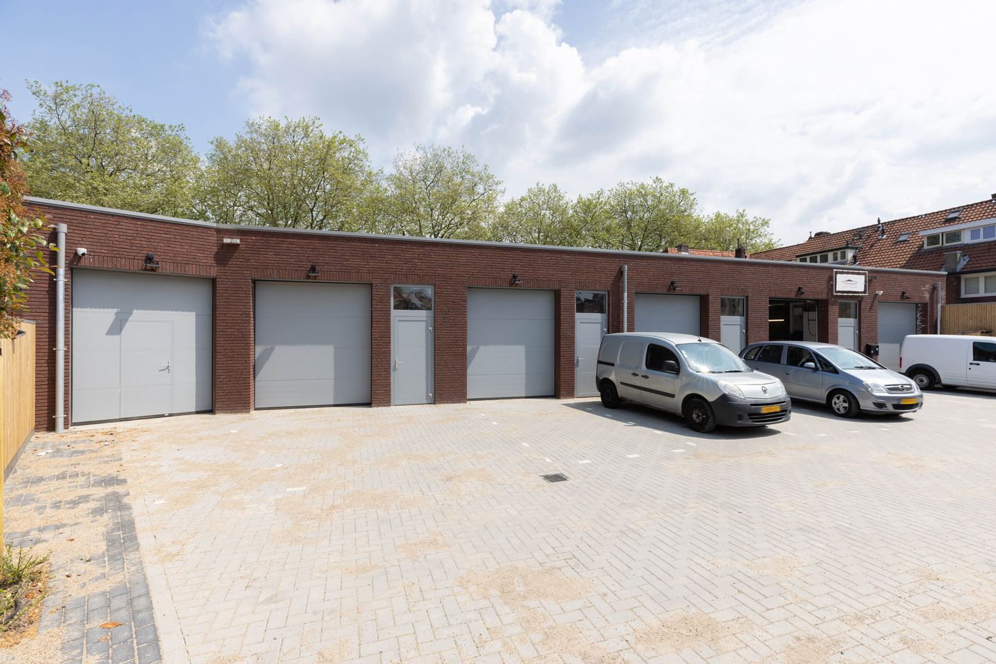 View photo 1 of Kleine Drift 65-B2