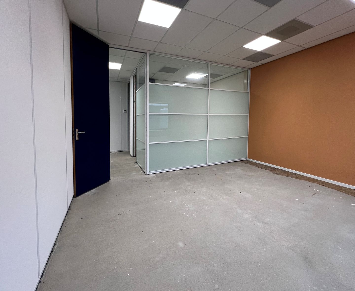 View photo 4 of Handelsweg 200