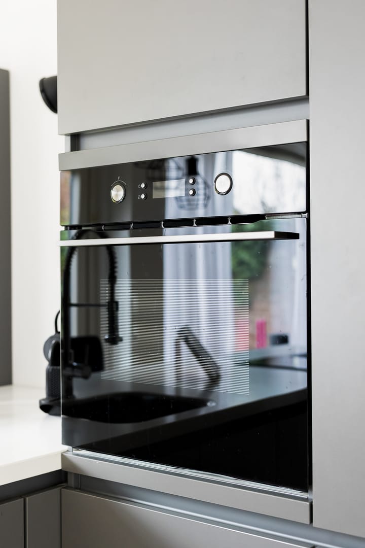 Photo 15 of Aalbersestraat 10