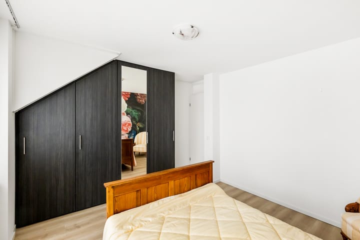 Photo 21 of Aalbersestraat 10