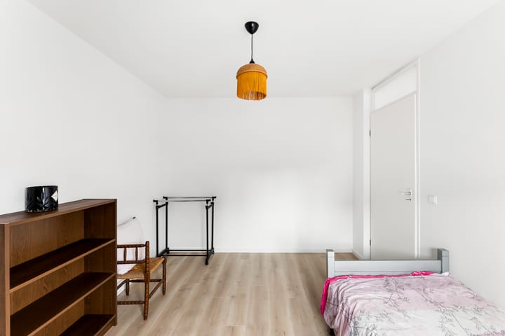 Photo 23 of Aalbersestraat 10