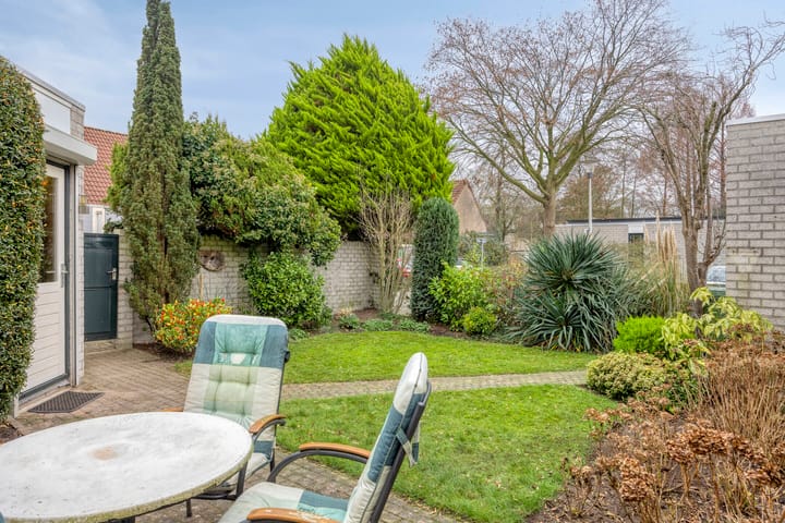 Foto 26 van Beukweg 6