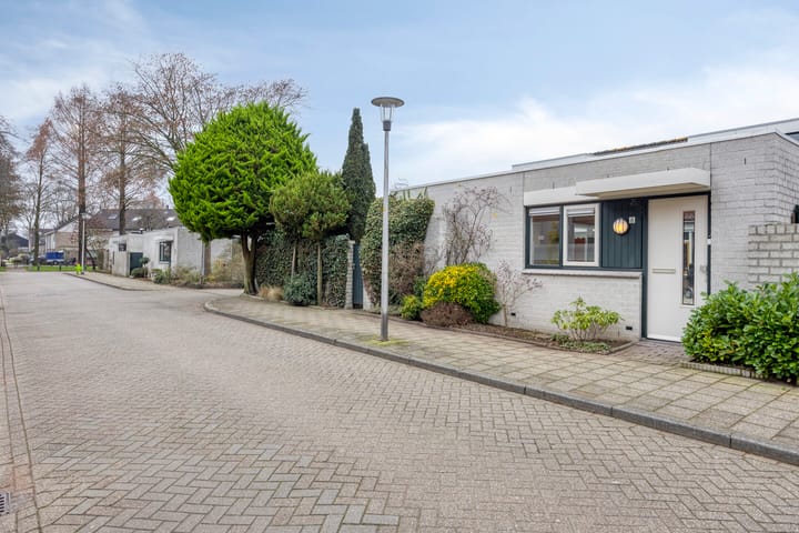 Foto 28 van Beukweg 6