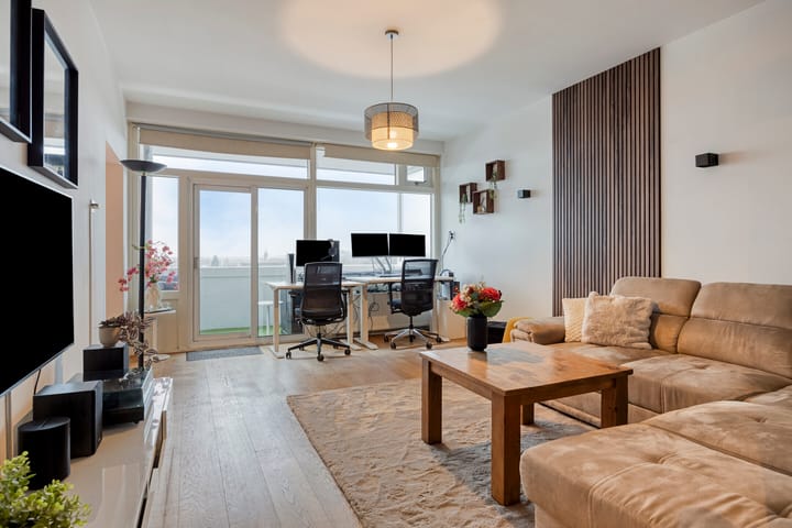 Photo 3 of Burgemeester Loeffplein 36