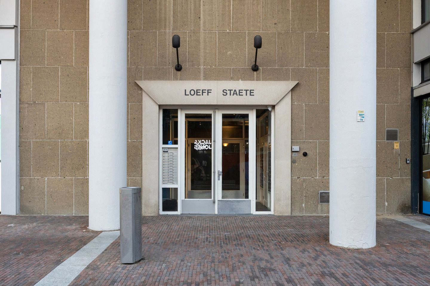 Photo 4 of Burgemeester Loeffplein 36