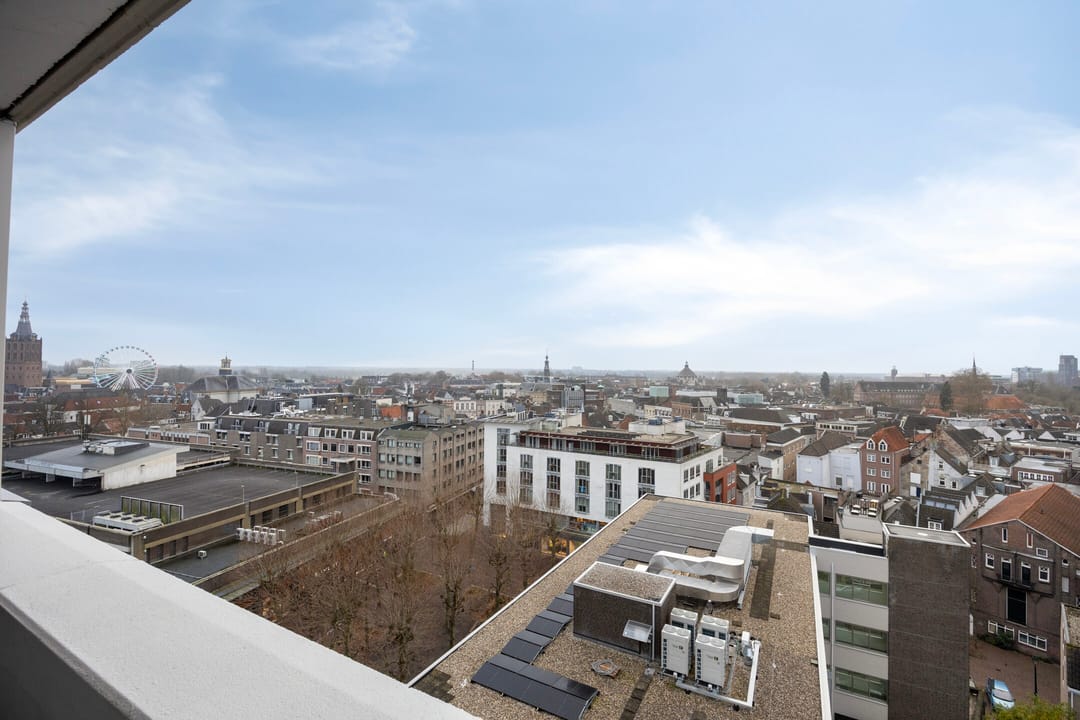 Photo 13 of Burgemeester Loeffplein 36